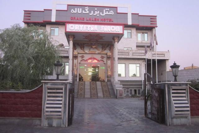 هتل لاله
